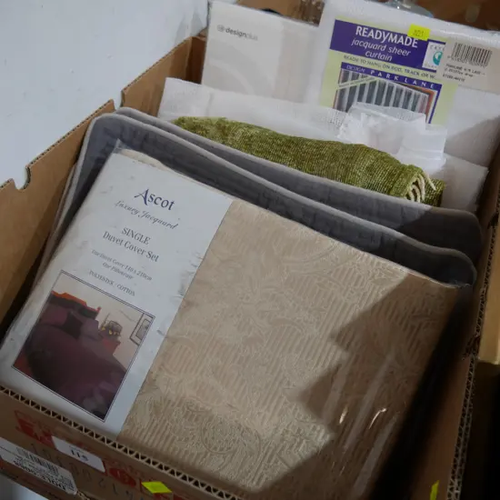 Bedding, net curtains