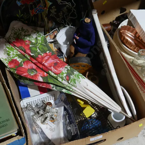 Box of sundries