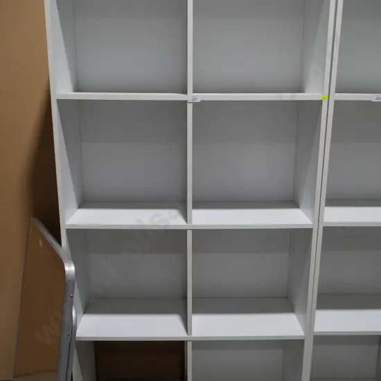 8 cube shelf