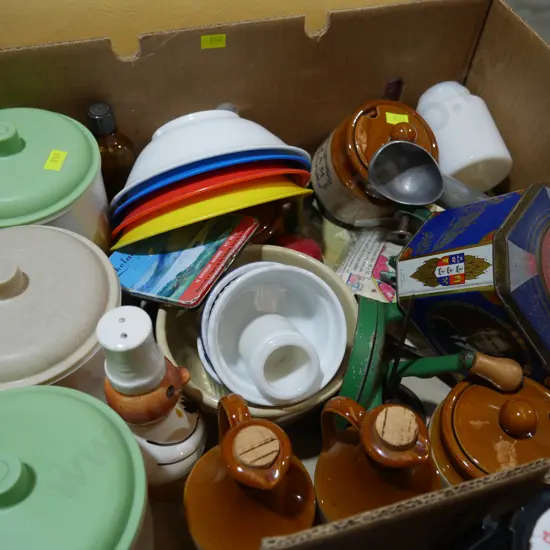 Box of kitchenware