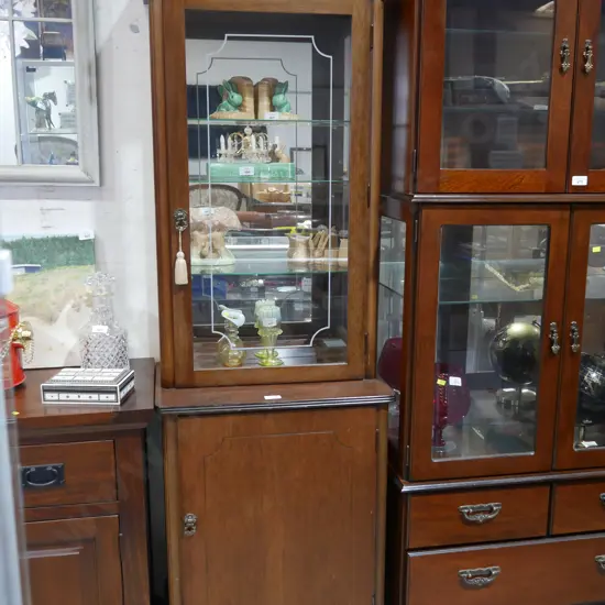 Display cabinet