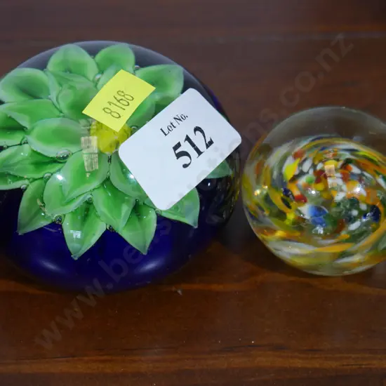 2 glass paperweights