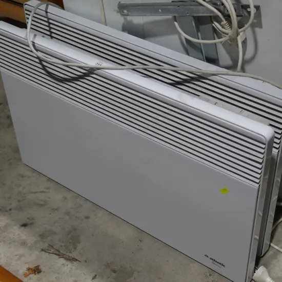 2 fan heaters