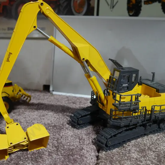 Diecast digger
