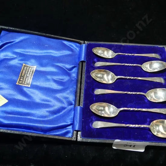 Cased silver teaspoons