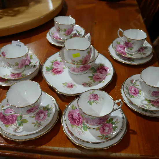 Royal Albert teaset, American beauty