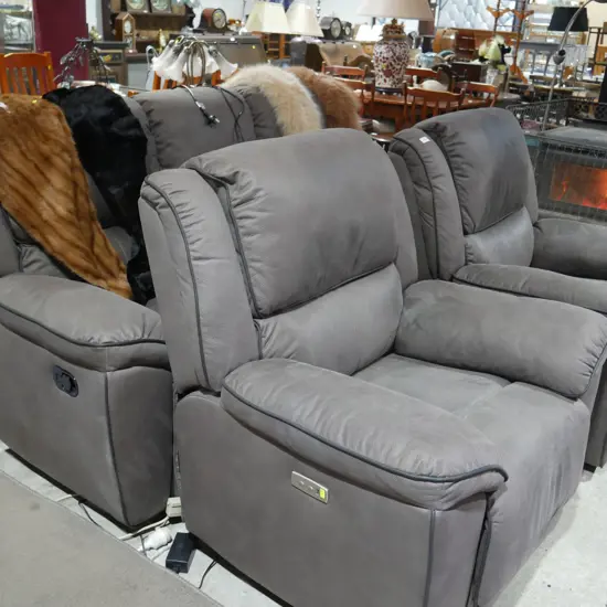 3 pce electric recliner l/suite