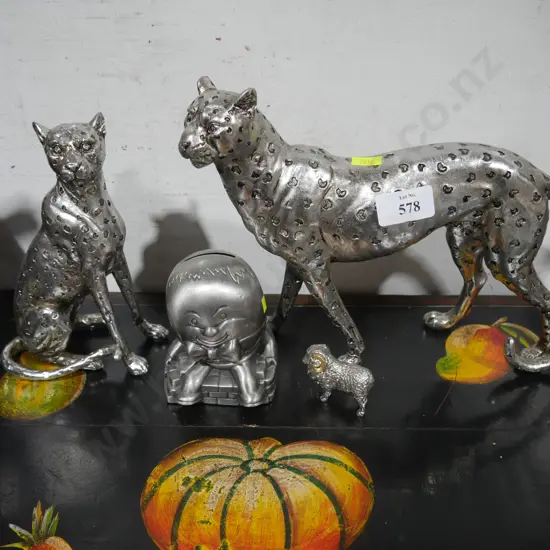 Animal ornaments