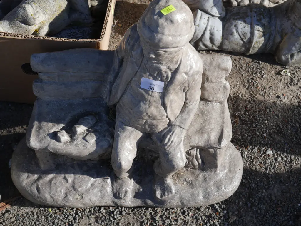 Garden ornament Image 1++