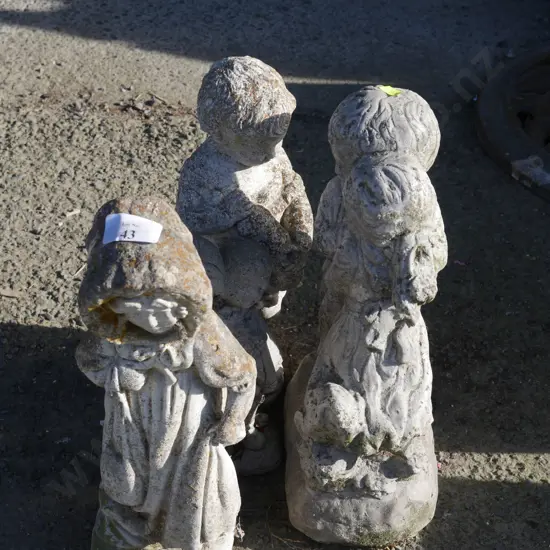 4 garden statues