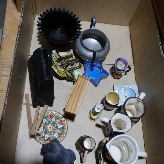 Small character jugs etc