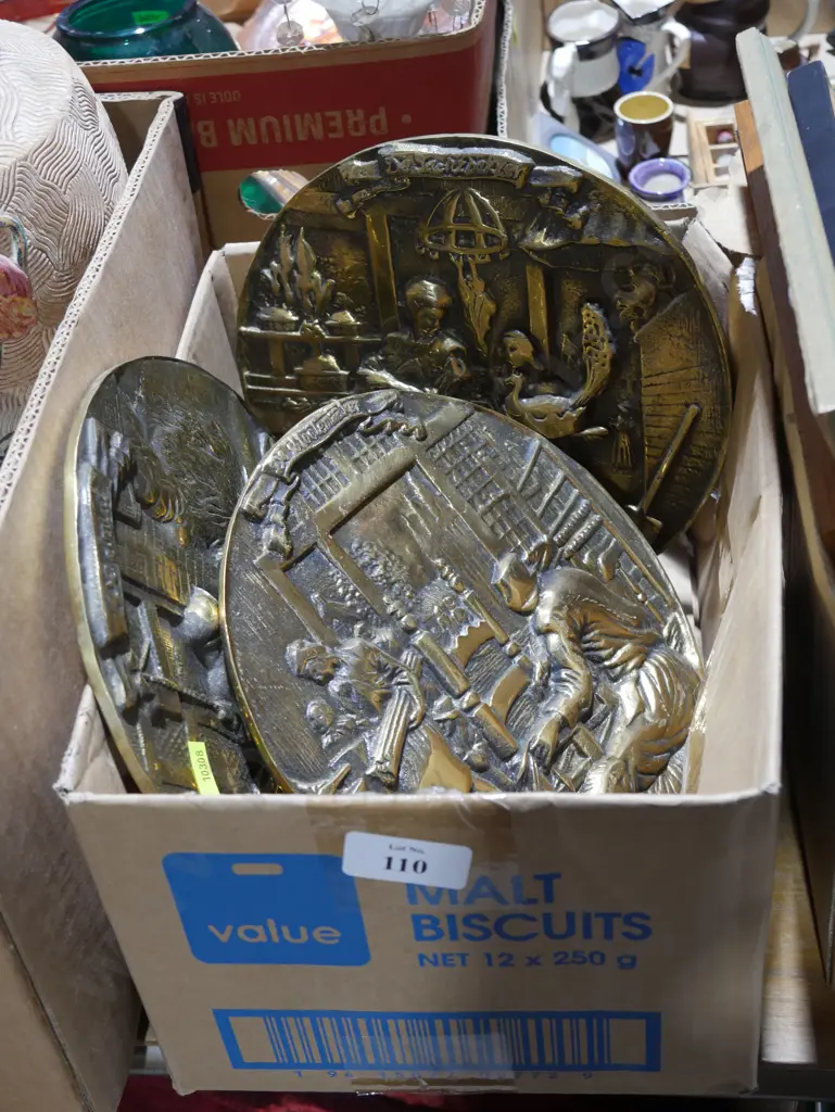 Brass picture plaques Image 1++