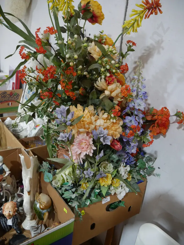 Artificial flower arrangements Image 1++