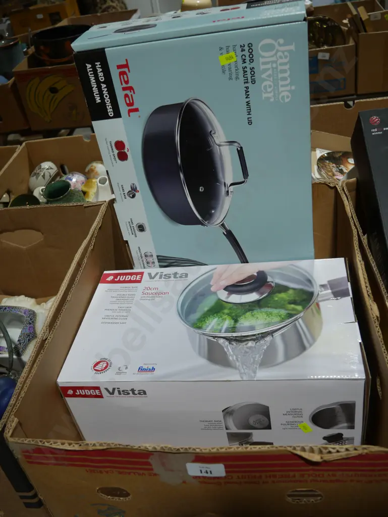 Two new pots Image 1++