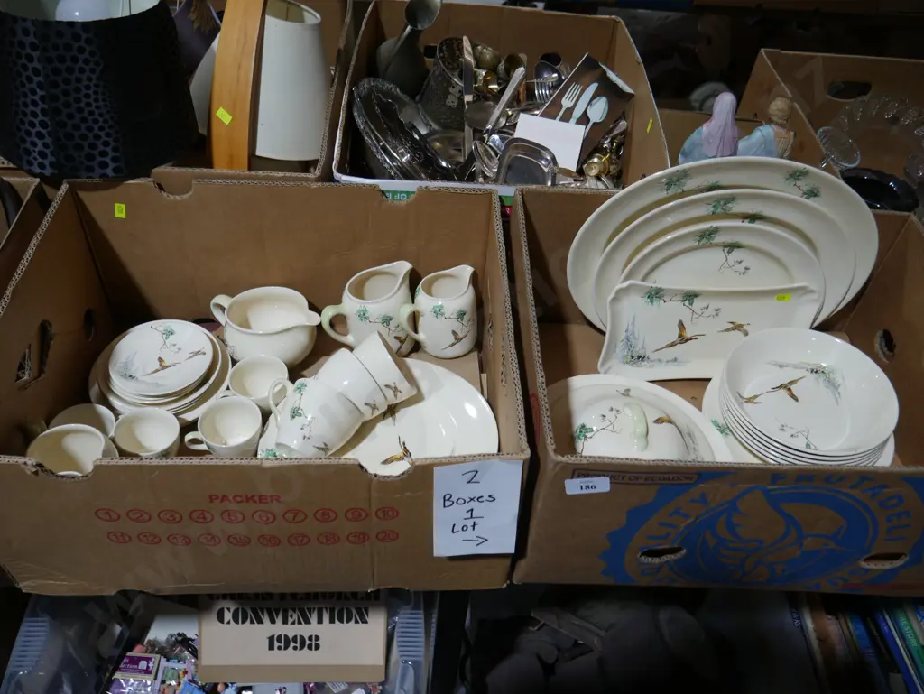 Royal Doulton The Coppice dinner set Image 1++