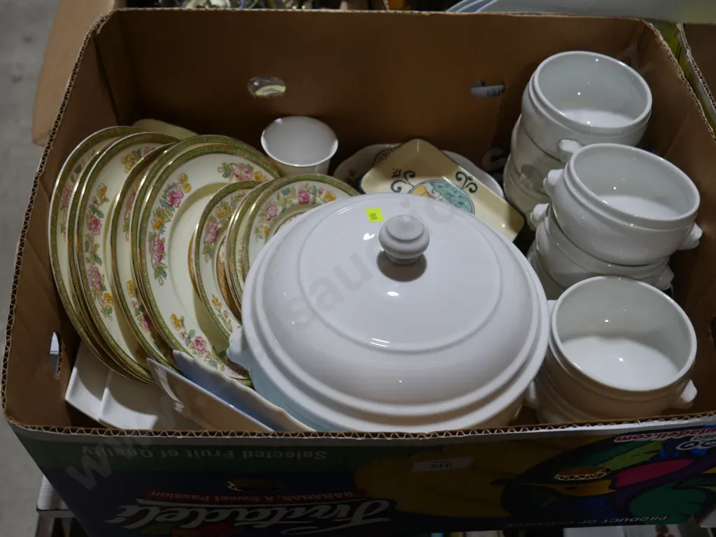 Assorted china Image 1++