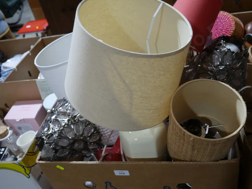 Assorted lamps Image 1++