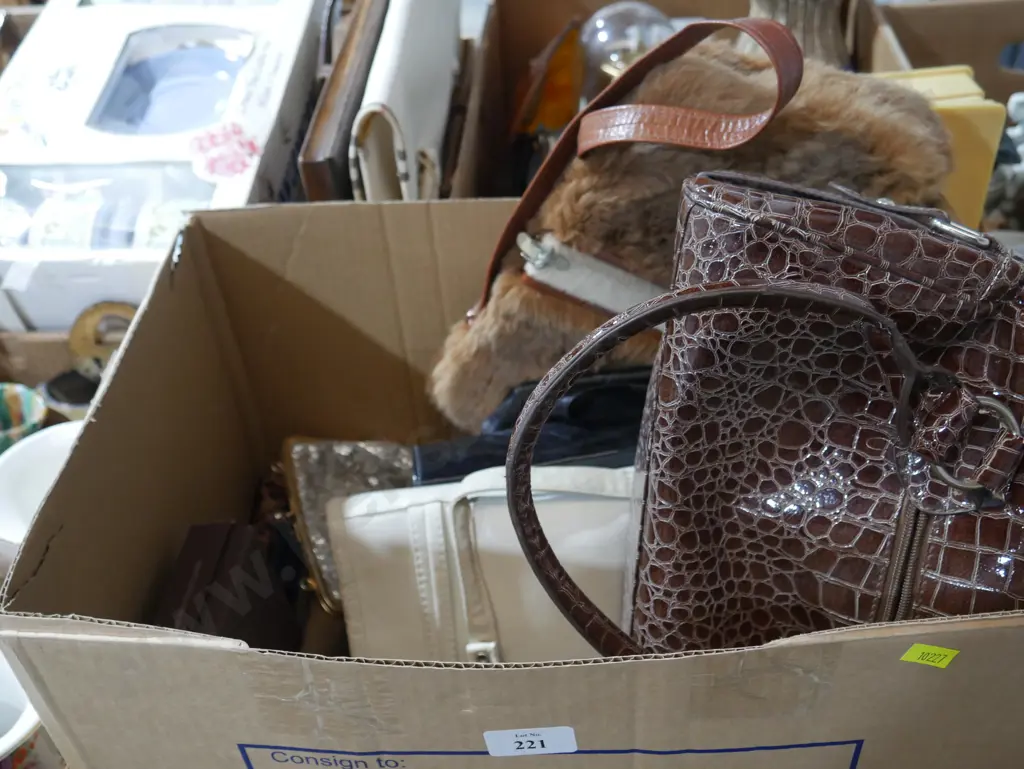 Handbags etc Image 1++