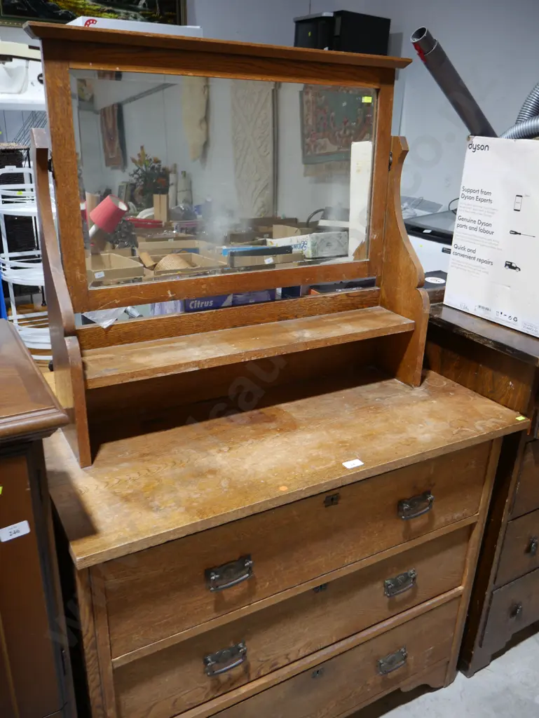 Mirror back dresser Image 1++