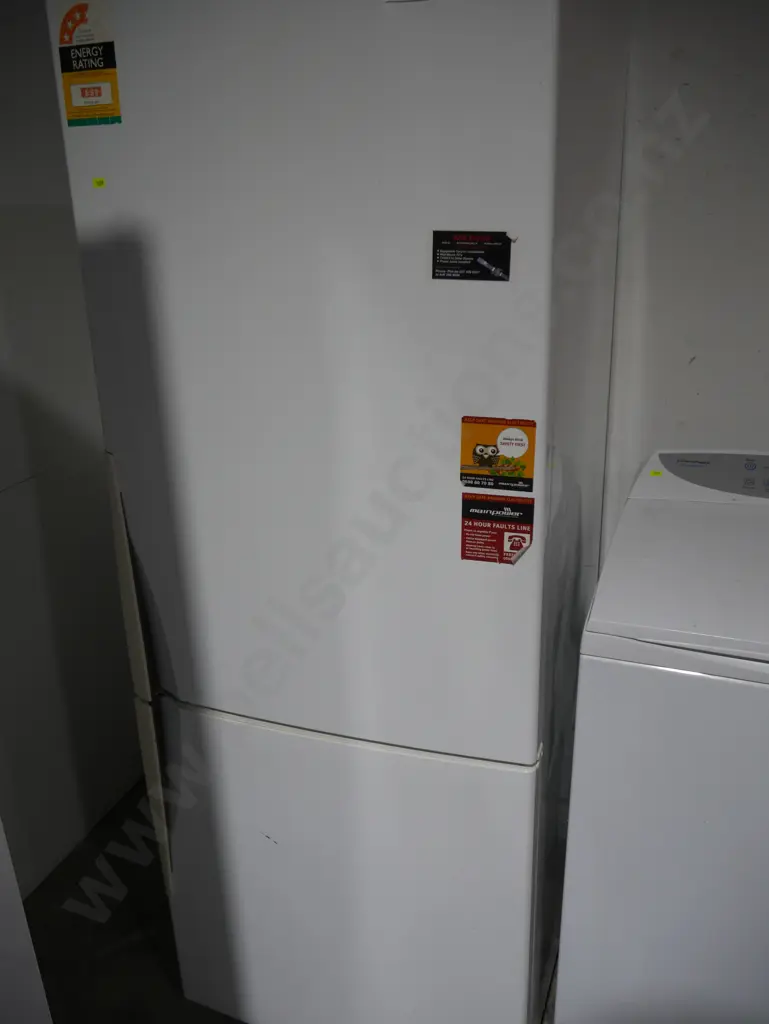 Westinghouse fridge freezer Image 1++
