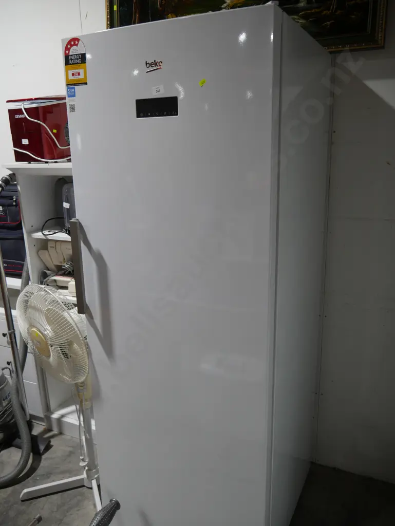 Beko upright freezer Image 1++