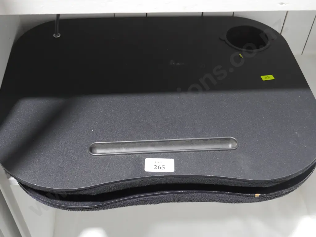 2 lap desks Image 1++