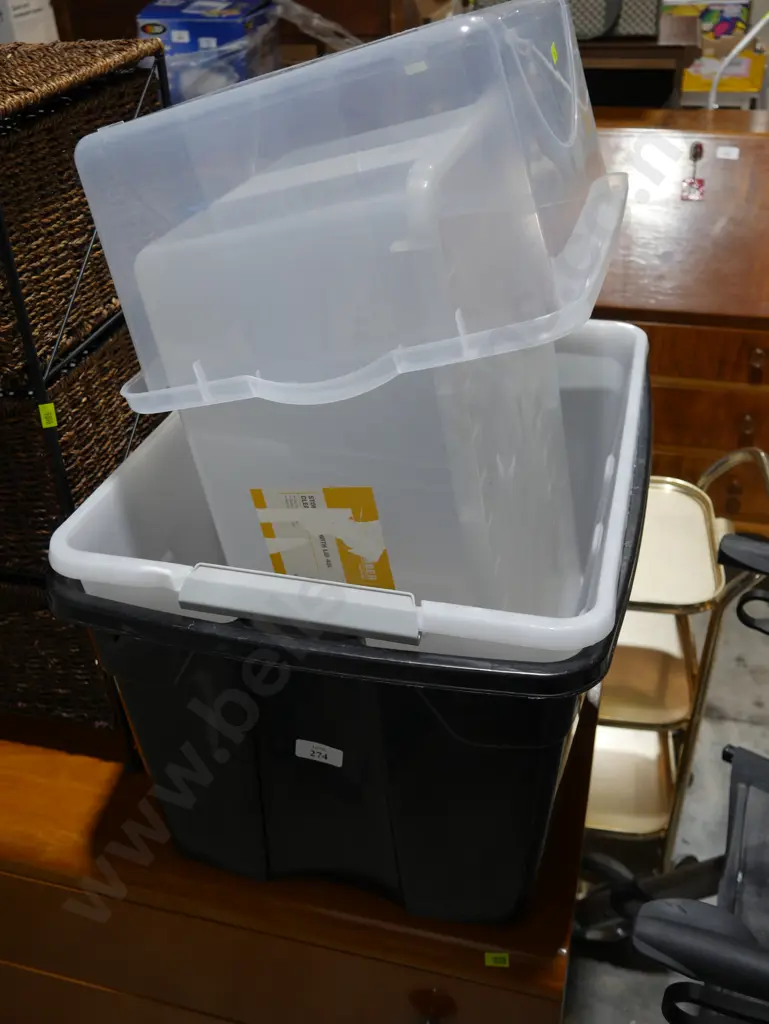 Plastic storage containers Image 1++