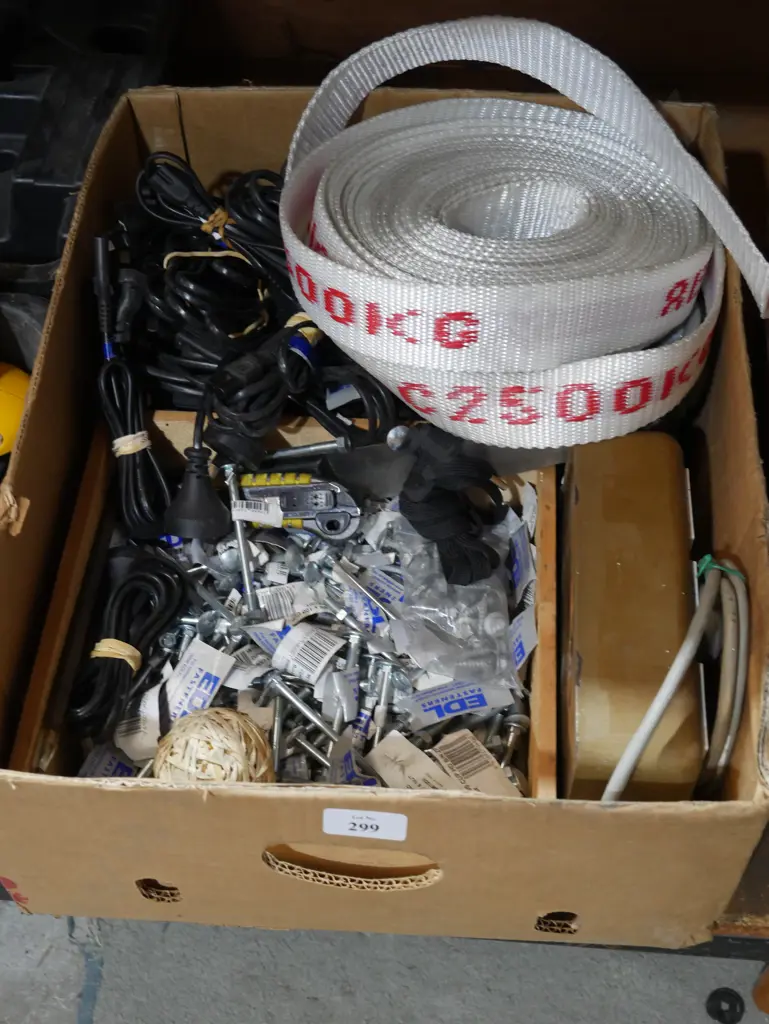 Bolts, electrical cables etc Image 1++