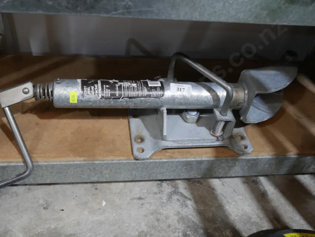 Jockey wheel - no wheel Image 1++