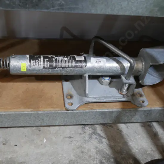 Jockey wheel - no wheel