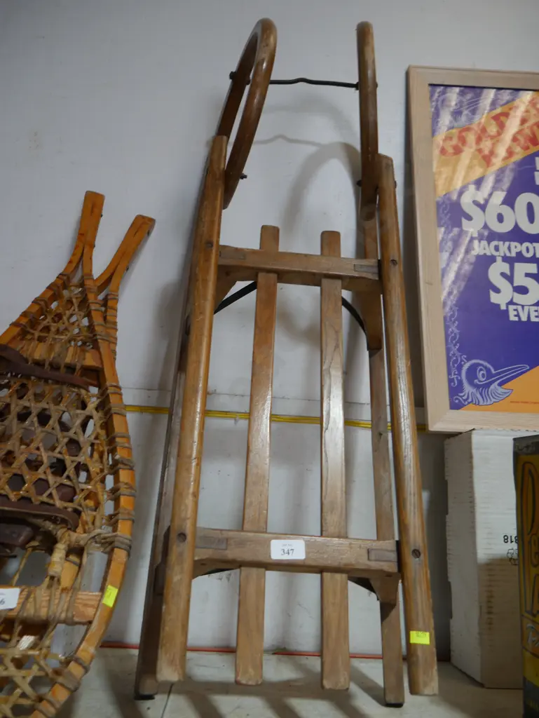 Vintage wooden sled Image 1++