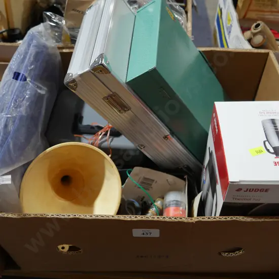 Cash box, new thermal jug etc