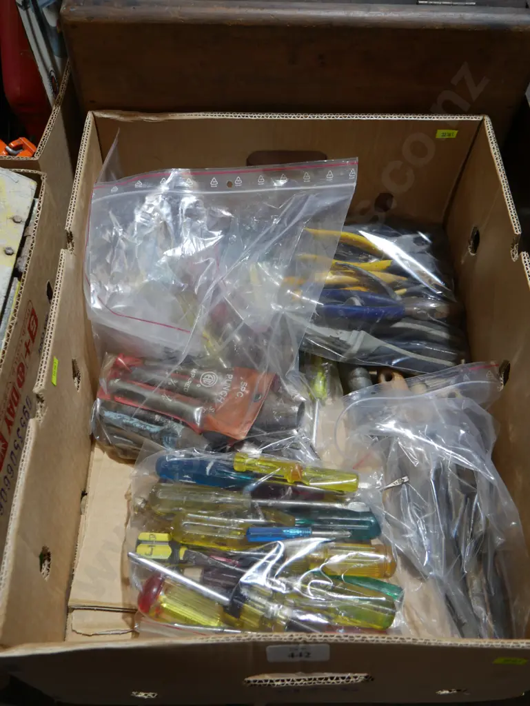 Assorted workshop tools Image 1++