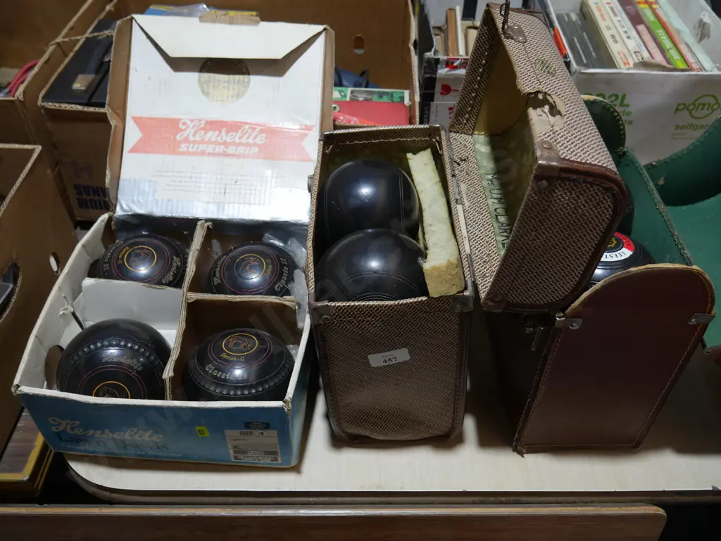 Lawn bowls Image 1++