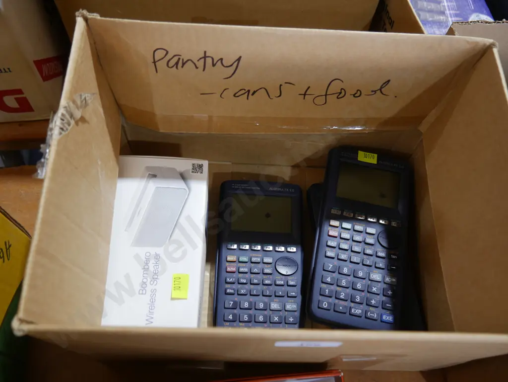 Calculators wireless speaker Image 1++