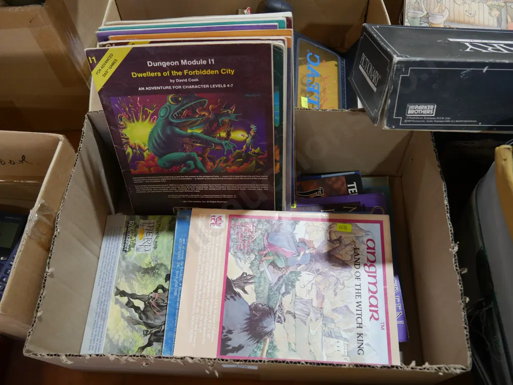 Dungeon and dragon magazines Image 1++