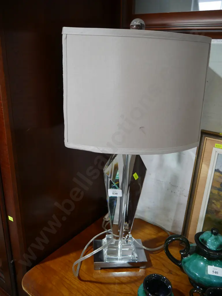 Table lamp Image 1++