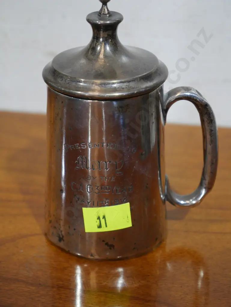 Stirling silver handled mug with lid Image 1++