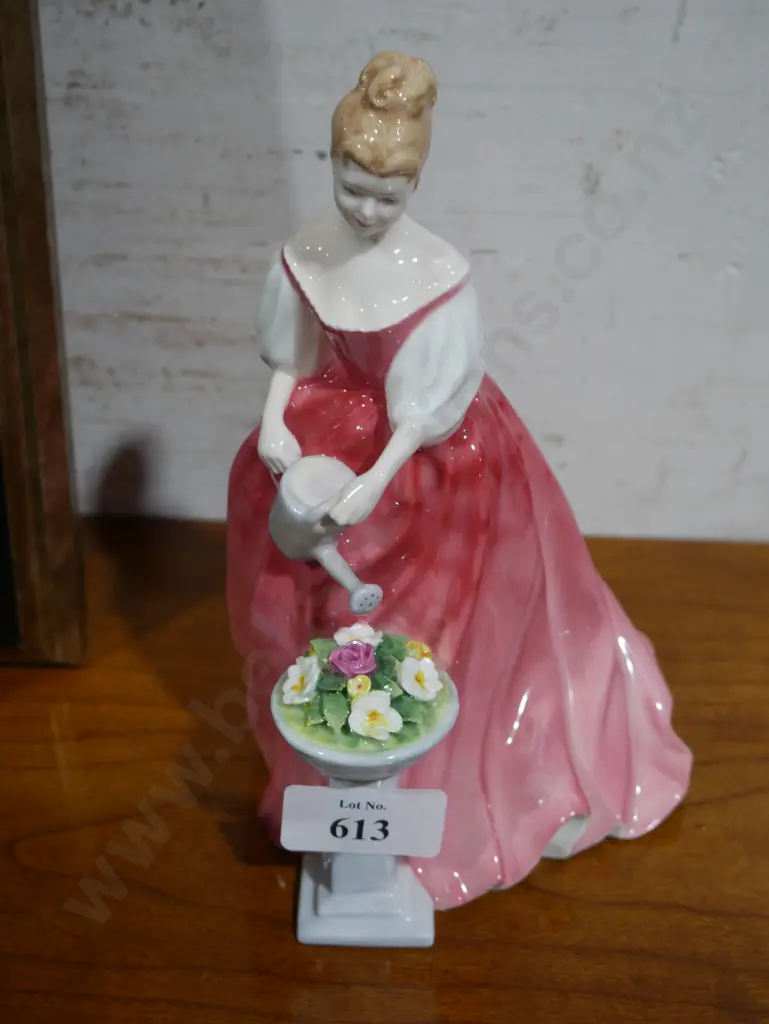Royal Doulton " Alexandra" figure Image 1++