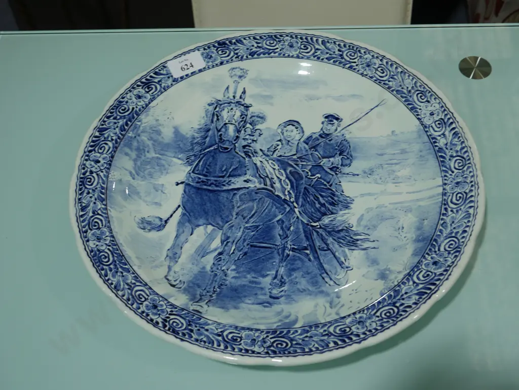 Blue and white charger Image 1++