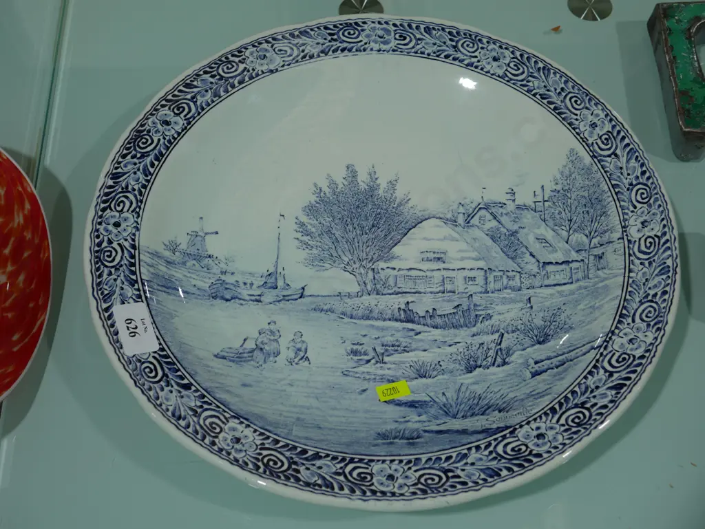 Blue and white charger Image 1++