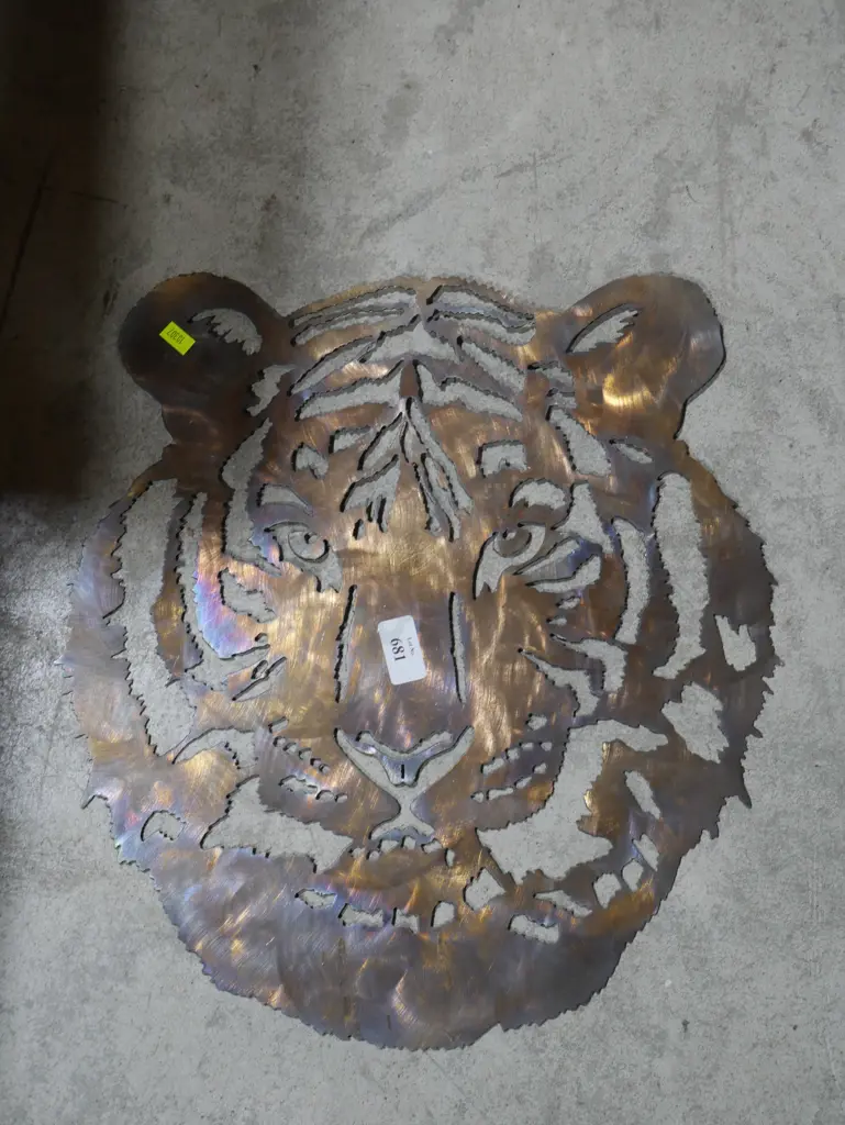 Metal tiger face Image 1++