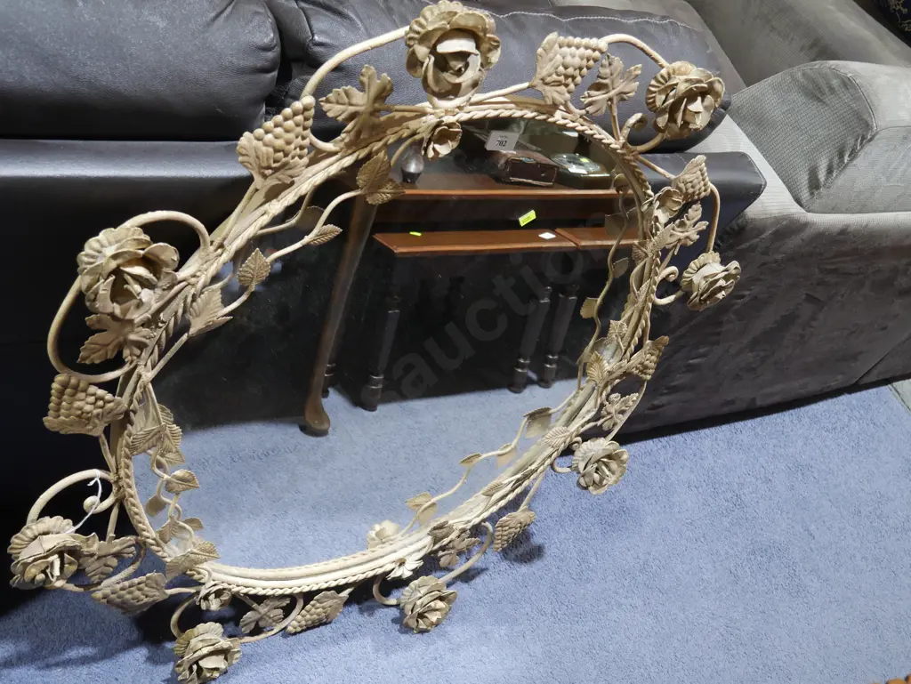 Framed mirror Image 1++