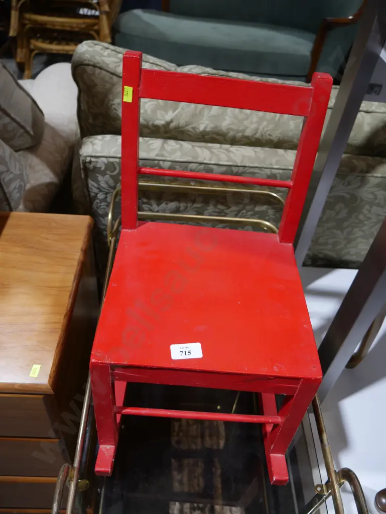 Child's rocking chair Image 1++