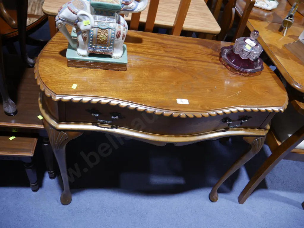 Hallway table Image 1++