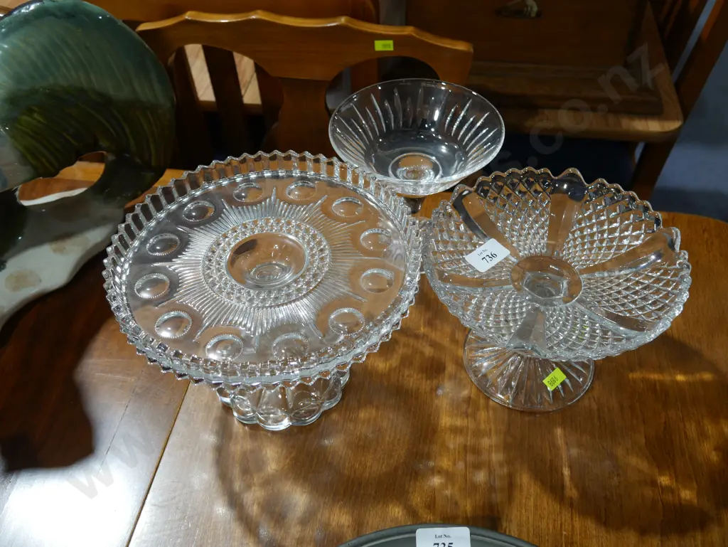Glass bowls plates Image 1++