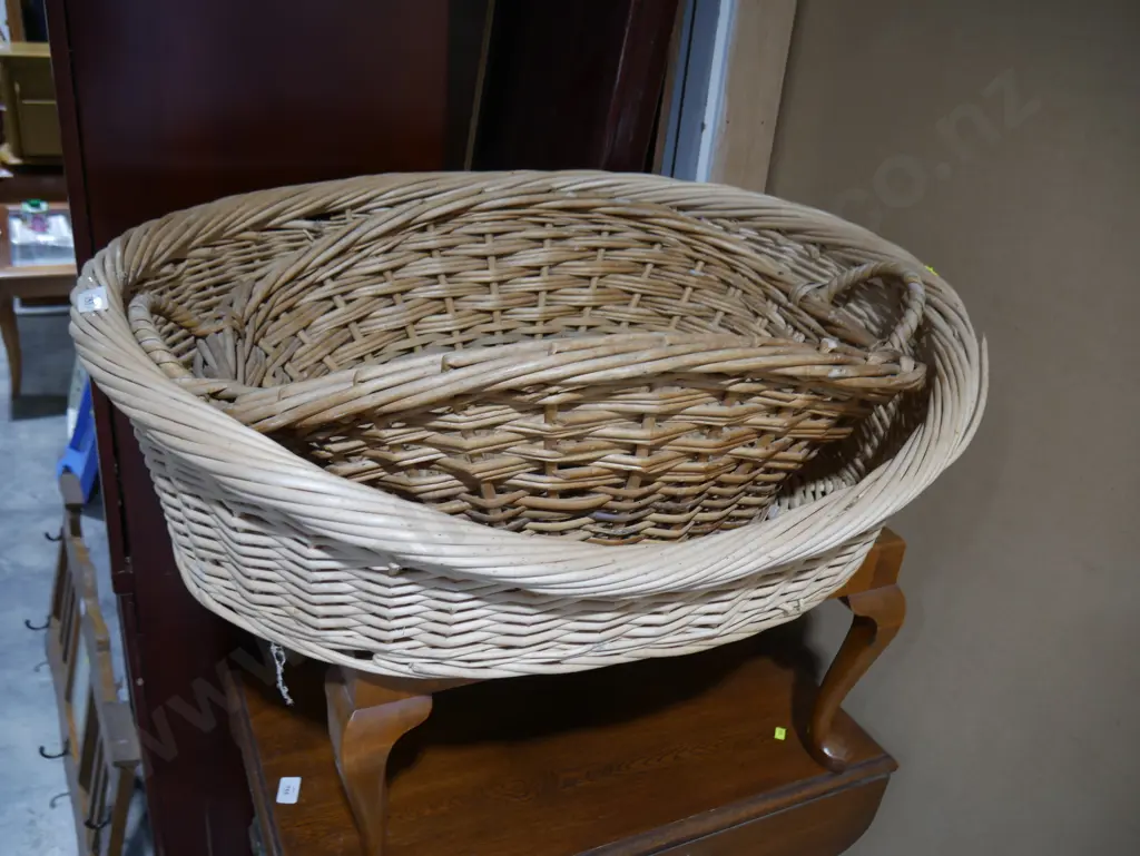 2 Cane baskets Image 1++