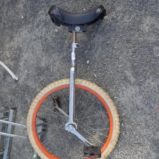 Unicycle