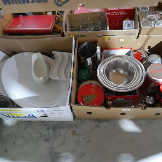 Two boxes of kitchenware