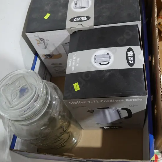 Zip jug & toaster etc